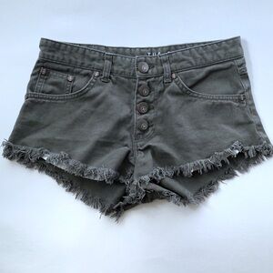 Cotton On Mid-Rise Distressed Shorts Army Green Size 2